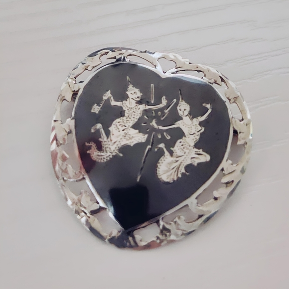 Antique Siam Nielloware Heart Brooch Pin w/ Ornate Diamond cutout edging - Picture 10 of 11